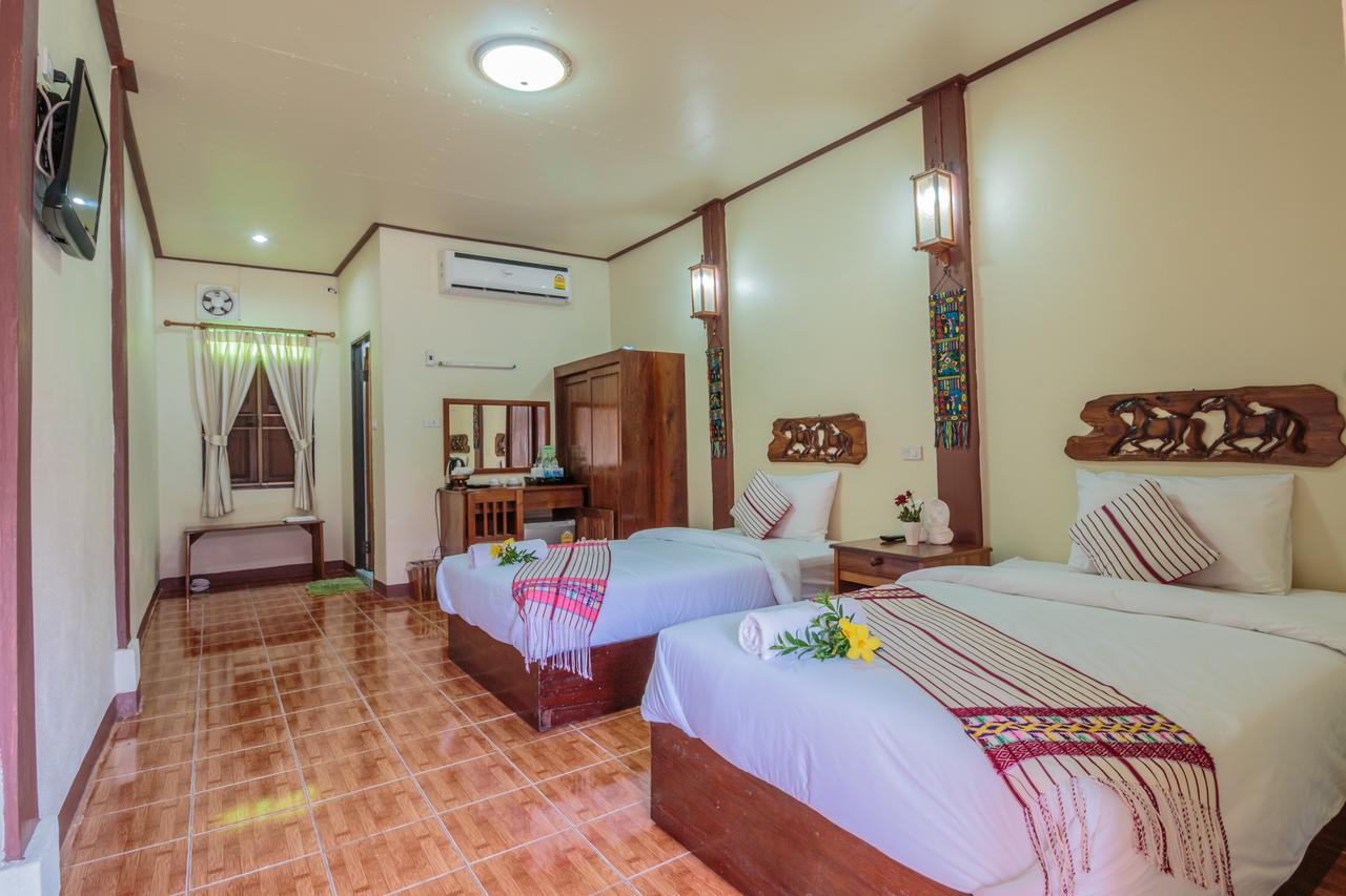 Mitkhoonyoum Hotel Ban Khun Yuam Kültér fotó