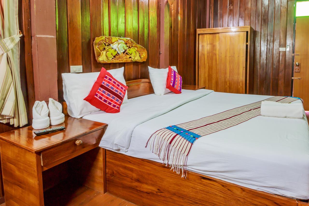 Mitkhoonyoum Hotel Ban Khun Yuam Kültér fotó