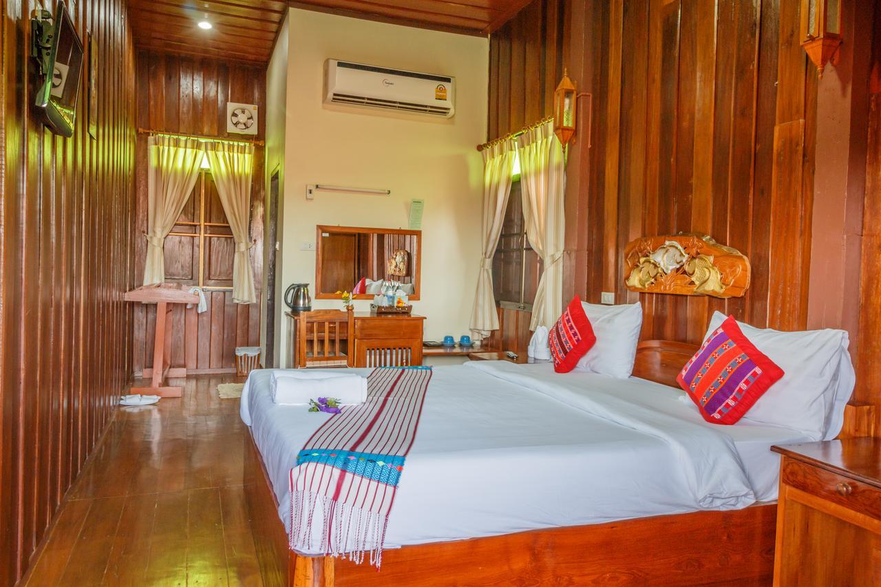 Mitkhoonyoum Hotel Ban Khun Yuam Kültér fotó